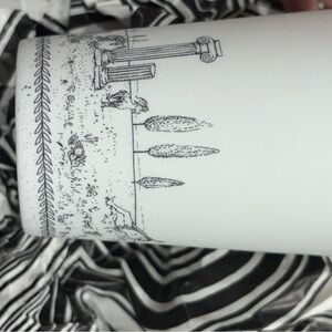 White Tumbler with Black Sketch Design - diptyque venise tumblr (1)